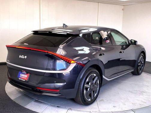 2025 Kia EV6 Light Long Range