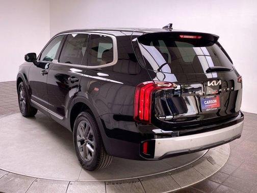 2025 Kia Telluride LX