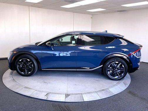 2025 Kia EV6 Wind