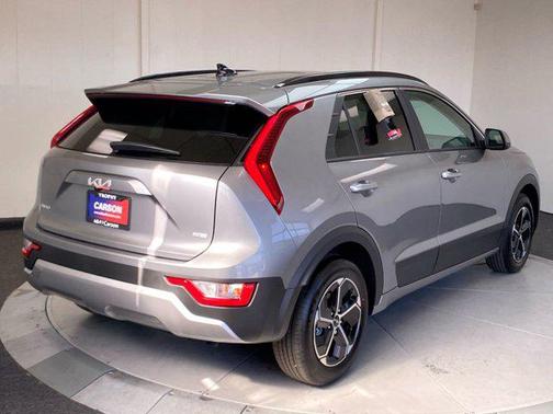 2026 Kia Niro LX