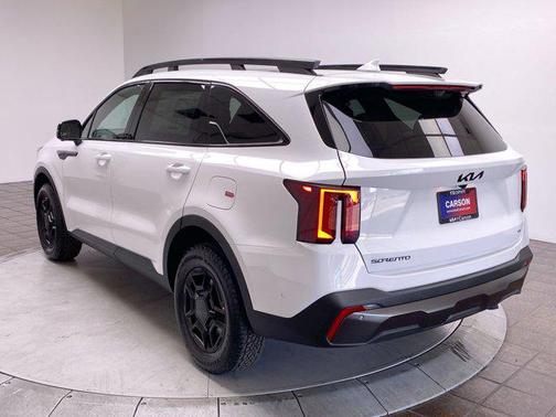 2025 Kia Sorento SX