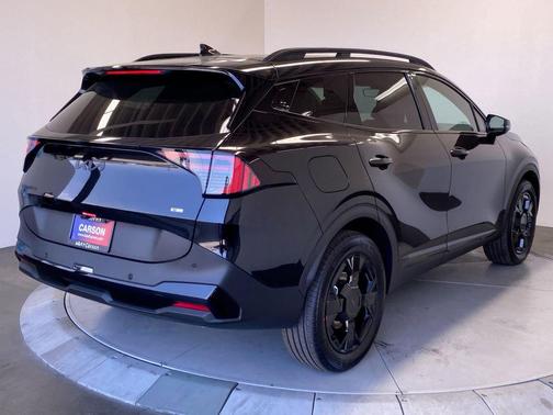 Fusion Black 2026 Kia Sportage Plug-In Hybrid X-Line