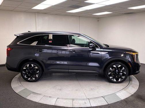 2026 Kia Sorento SX