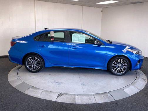 2023 Kia Forte GT-Line