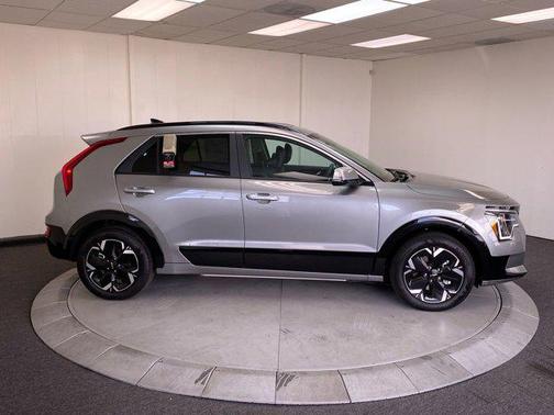 2025 Kia Niro EV Wave
