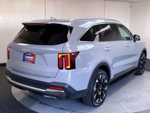 2026 Kia Sorento SX