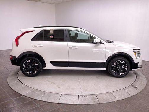 2025 Kia Niro EV Wind