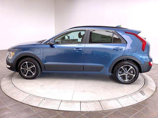 2025 Kia Niro Plug-In Hybrid EX