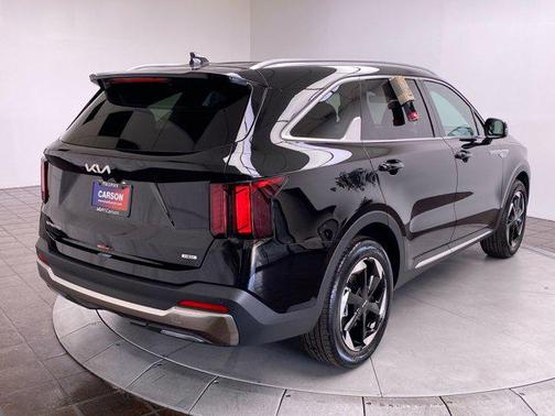 2025 Kia Sorento Hybrid EX