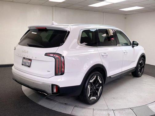 2024 Kia Telluride EX