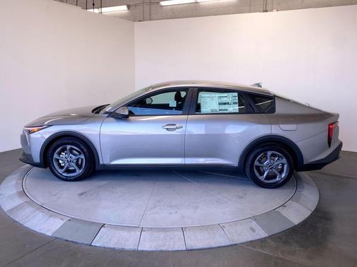 STEELGREY 2026 Kia K4 LXS