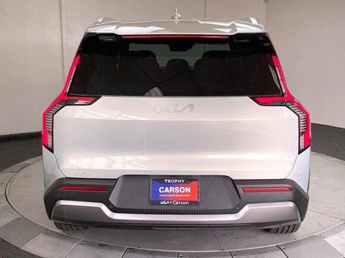 2026 Kia EV9 Wind