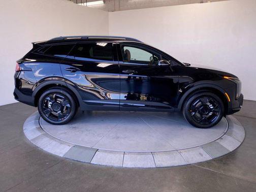 Ebony Black 2026 Kia Sportage X-Line