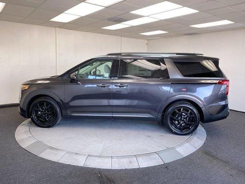 2025 Kia Carnival Hybrid SX