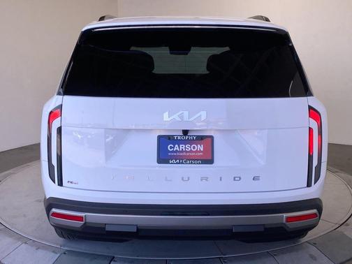 Glacial White Pearl 2027 Kia Telluride Hybrid EX