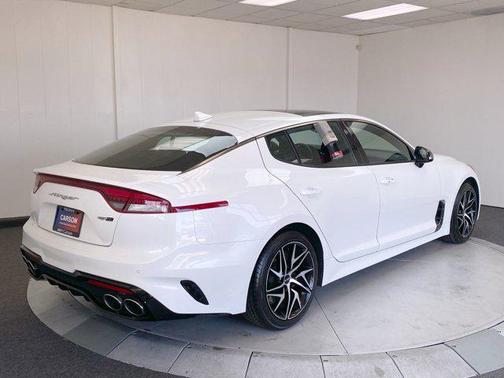 2022 Kia Stinger GT-Line