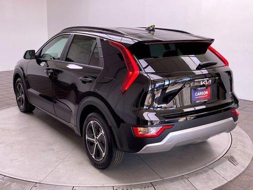 2025 Kia Niro EX
