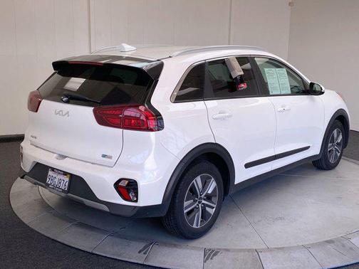 2022 Kia Niro Plug-In Hybrid EX