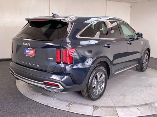 2022 Kia Sorento Hybrid S