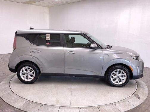 2025 Kia Soul S