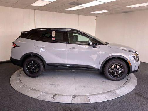 2025 Kia Sportage S