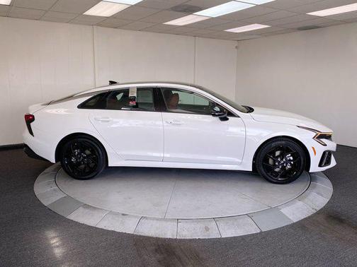 2026 Kia K5 GT-Line FWD