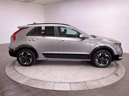 2025 Kia Niro EV Wind