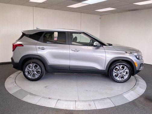 2026 Kia Seltos LX
