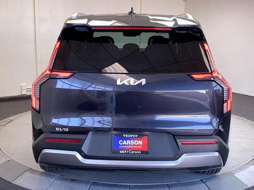 2026 Kia EV9 Wind