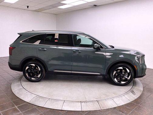 2025 Kia Sorento Hybrid EX