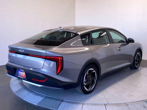 Steel Gray 2026 Kia K4 EX