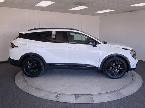 2025 Kia Sportage X-Line