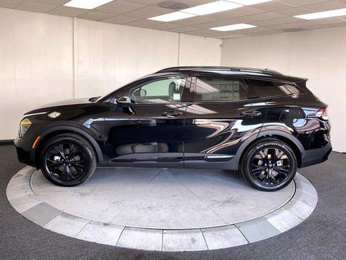 2025 Kia Sportage X-Line