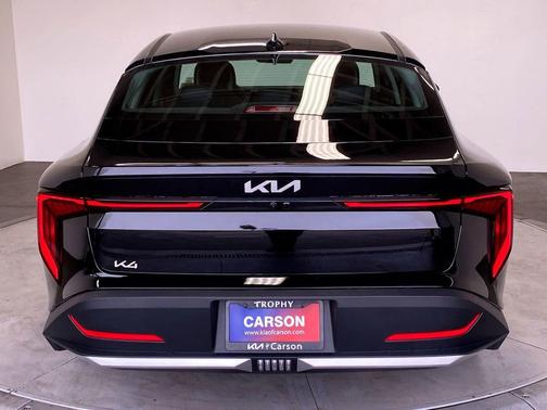 AUROABLCK 2026 Kia K4 EX