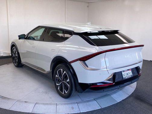 2023 Kia EV6 Wind