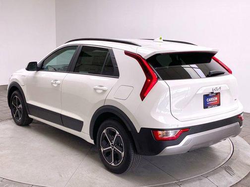 2025 Kia Niro Plug-In Hybrid EX