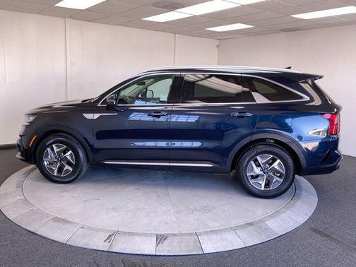 2021 Kia Sorento Hybrid EX