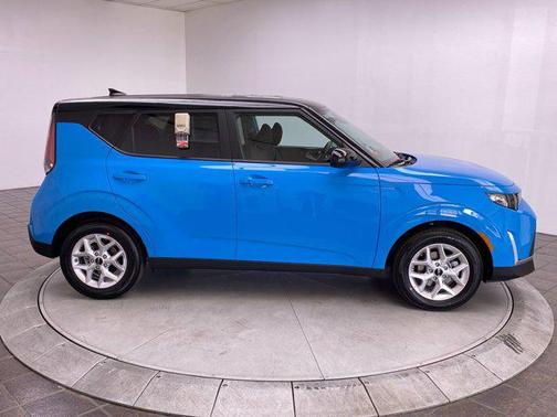 2025 Kia Soul S