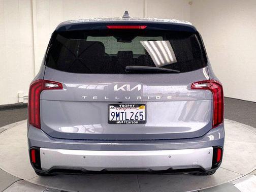 2024 Kia Telluride LX