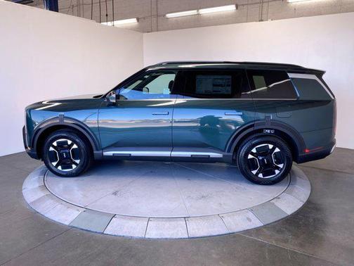 Jade Green 2027 Kia Telluride Hybrid EX