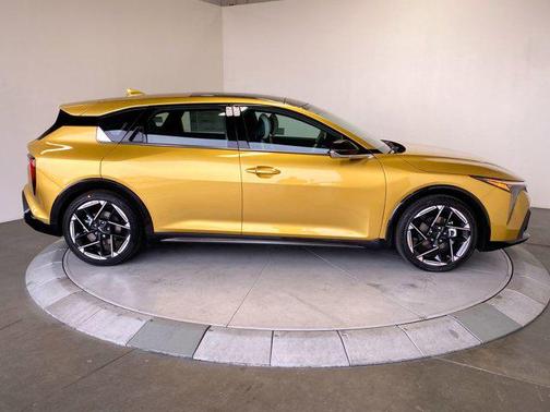 Sparkling Yellow 2026 Kia K4 GT-Line