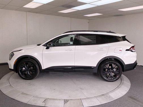 2025 Kia Sportage X-Line