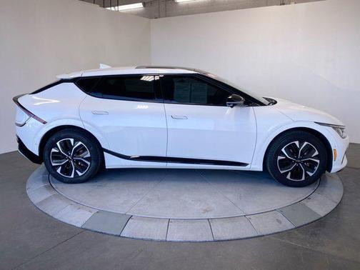 2024 Kia EV6 GT-Line