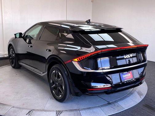 2025 Kia EV6 Wind