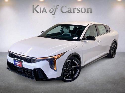 SNOWWHITE 2026 Kia K4 GT-Line
