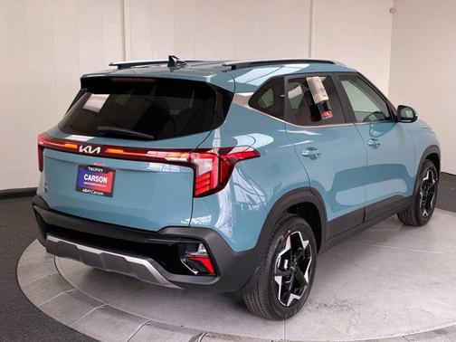 2025 Kia Seltos EX