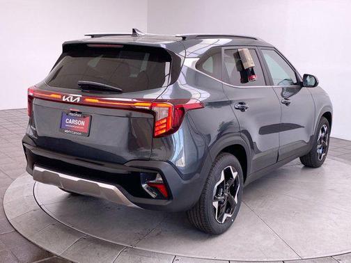 Gravity Gray 2026 Kia Seltos EX