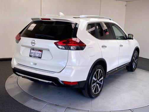 2018 Nissan Rogue SL