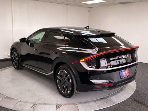 2025 Kia EV6 Light Long Range