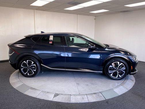 2022 Kia EV6 Wind